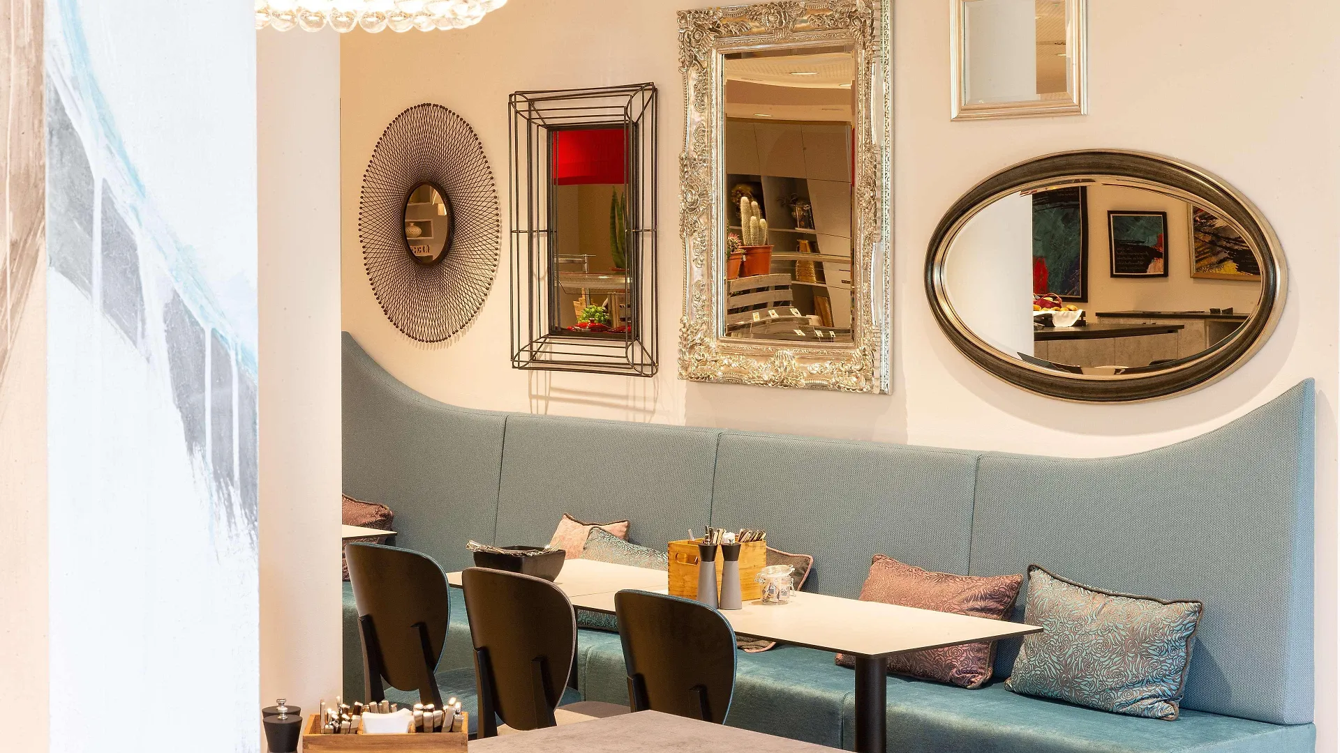 Holiday Inn - The Niu, Franz Vienna By Ihg 3*,  Oostenrijk